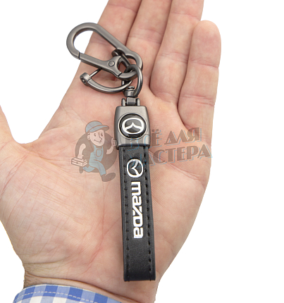 Авто карабин кожаный MAZDA