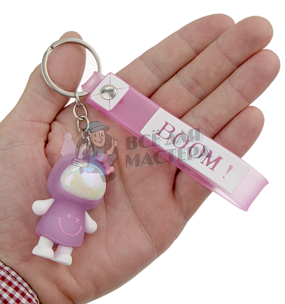 Брелок для ключей светящийся "КУРОМИ" цв. фиолетовый + ремешок