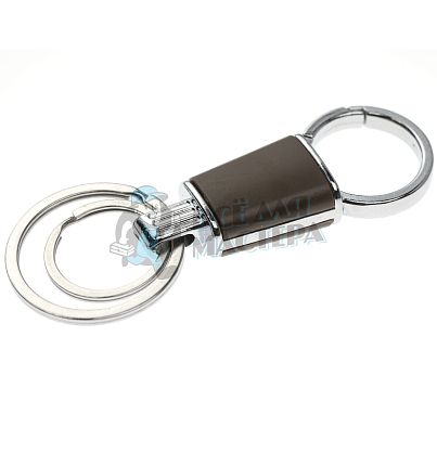 Карабин с двумя кольцами для ключей коричневый