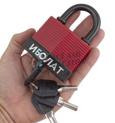 Навесной замок "ИБОЛАТ" 70мм (красный)