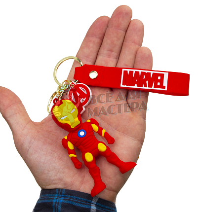 Брелок для ключей "Железный человек" + карабин