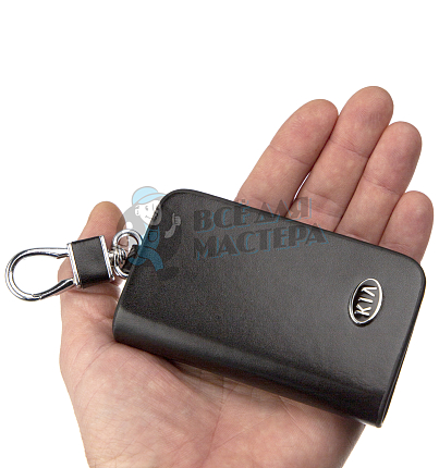 Ключница с карабином KIA