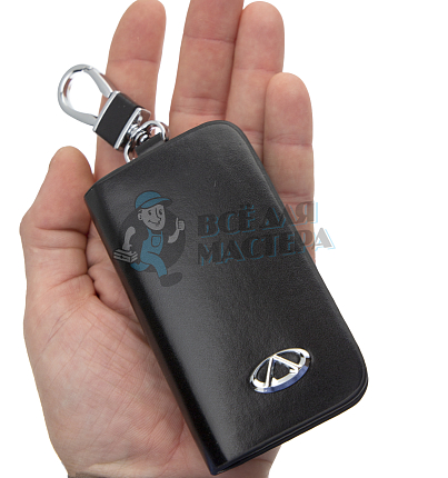 Ключница с карабином CHERY