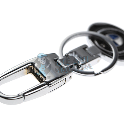 Авто карабин с кольцом для ключей BMW