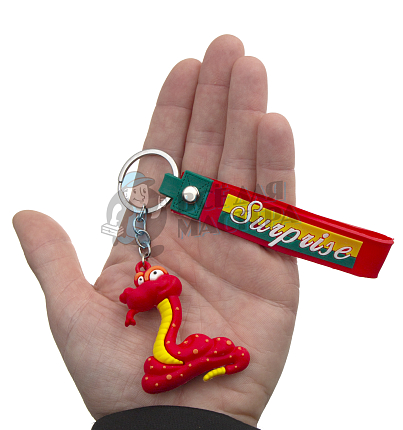 Брелок для ключей "Змея" цв.красный с кольцом