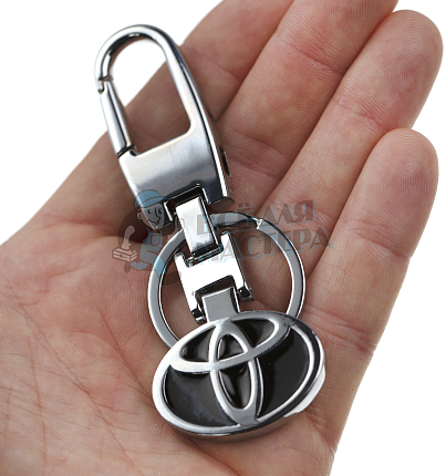 Авто карабин с кольцом для ключей TOYOTA