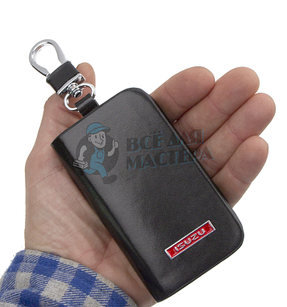 Ключница с карабином ISUZU