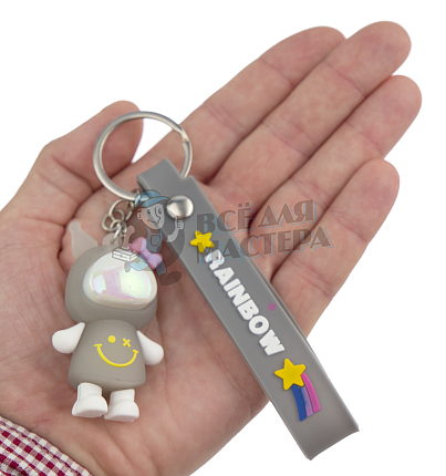 Брелок для ключей светящийся "КУРОМИ" цв. серый + ремешок