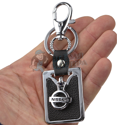 Авто карабин с кольцом для ключей NISSAN