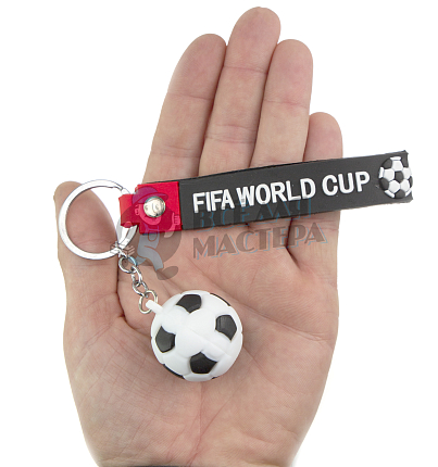 Брелок для ключей "Футбольный мяч" + ремешок, цв.черный