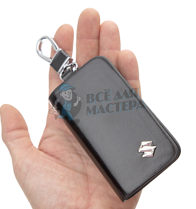 Ключница с карабином SUZUKI