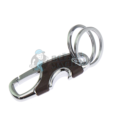 Карабин чёрный с двумя кольцами для ключей и открывашкой коричневый