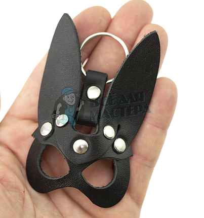 Брелок Зайка, цв.черный