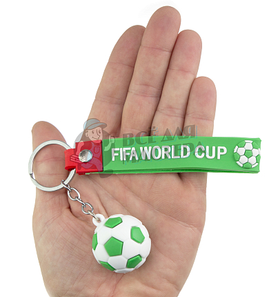 Брелок для ключей "Футбольный мяч" + ремешок, цв.зеленый
