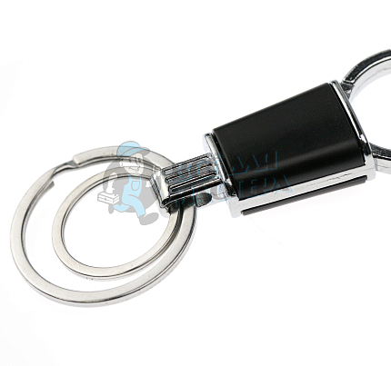 Карабин с двумя кольцами для ключей чёрный