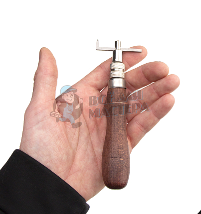 Канавкорез регулируемый с деревянной ручкой