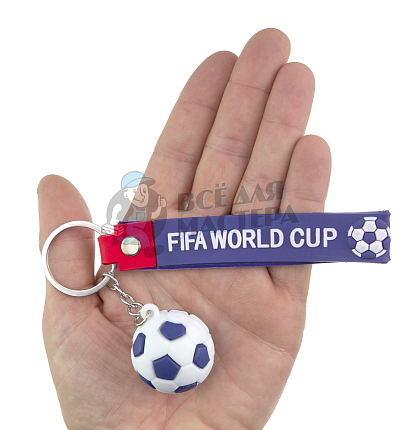 Брелок для ключей "Футбольный мяч" + ремешок, цв.фиолетовый