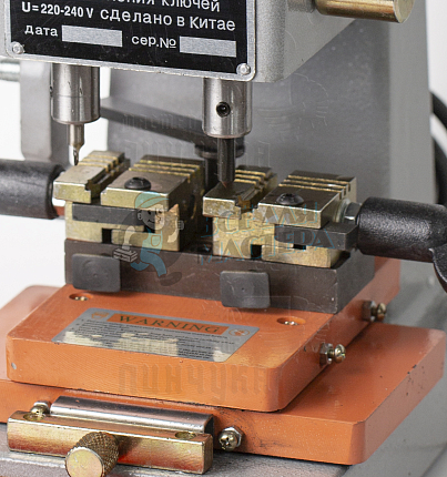 Станок Wenhai 339C Вертикальный для изготовления ключей